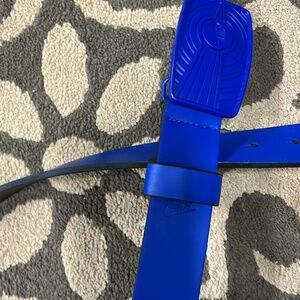 New so Nike belt